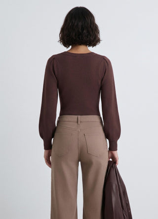 Cable-knit body with long sleeves