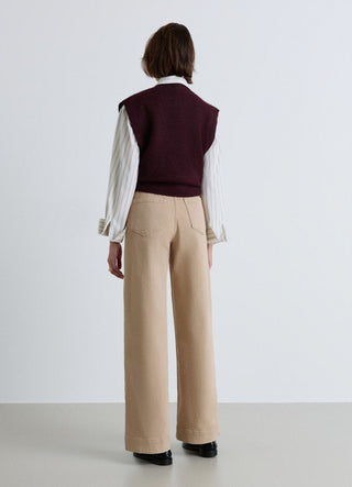 Wide-leg jeans with pleats