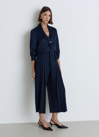 Blouse with a draped striped lapel collar