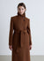 Manteau à col montant avec ceinture