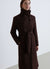 Cappotto con collo imbuto e cintura