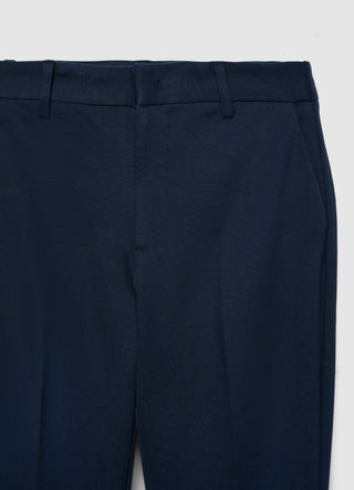 Plain-coloured cigarette trousers