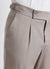 Pantaloni slim con cintura alta e tasche alla francese