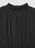 Blusa plissé con collo alto