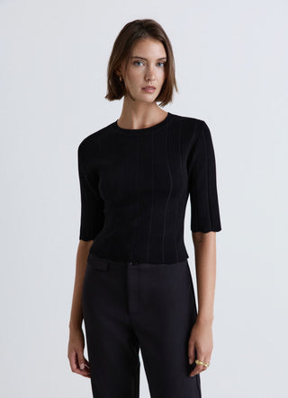 Ribbed T-shirt with wavy edges