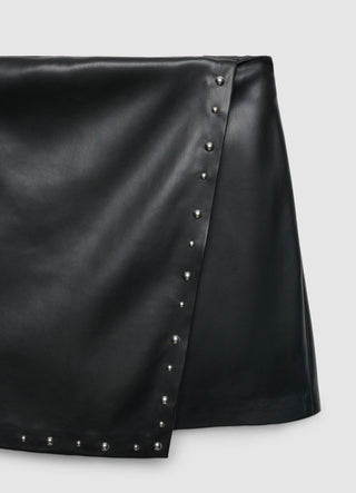 Gonna-pantalone corta con borchie