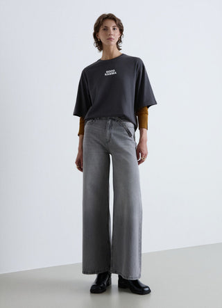 Oversized T-shirt with writing