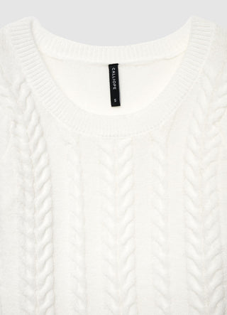 Cable-knit body with long sleeves