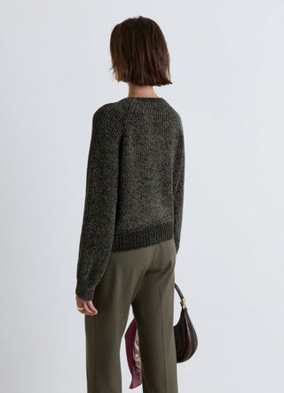 Crew neck jumper with raglan sleeves