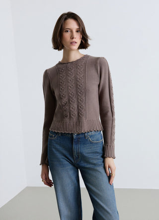 Sweater with cable knit and ruffles