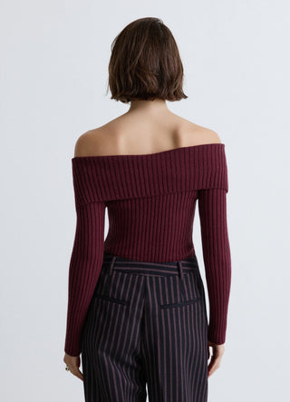 Maglia a coste con spalle scoperte