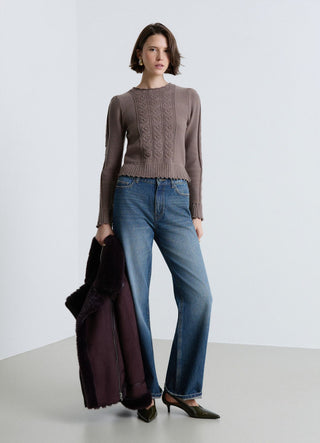 Sweater with cable knit and ruffles